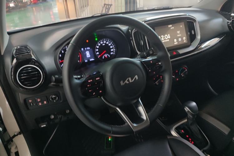 Used Kia kx1 Stonic 2021 1.4L CVT Fun Edition Steering Wheel