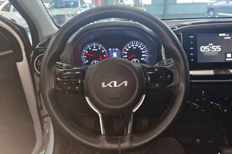 Used Kia kx1 Stonic 2021 1.4L CVT Fun Edition Steering Wheel