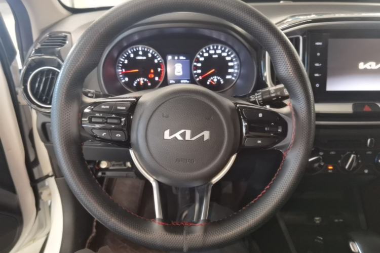 Used Kia kx1 Stonic 2021 1.4L CVT Fun Edition Steering Wheel