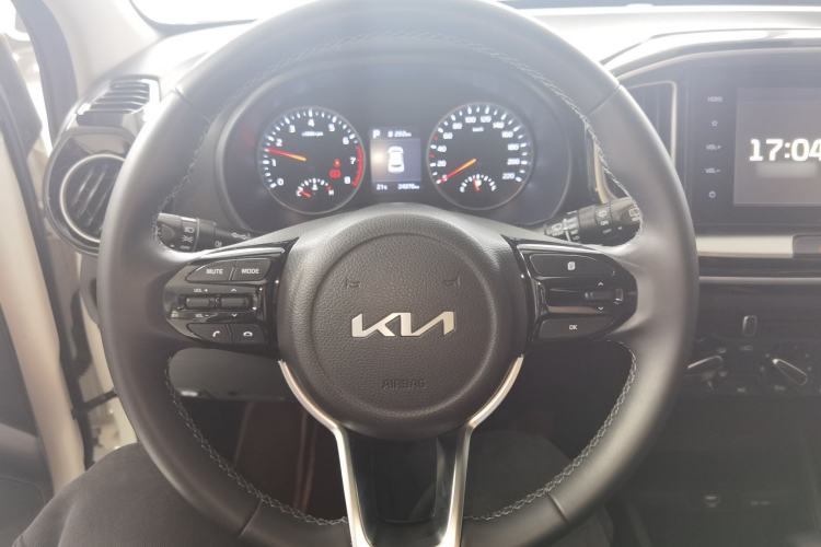 Used Kia kx1 Stonic 2021 1.4L CVT Fun Edition Steering Wheel