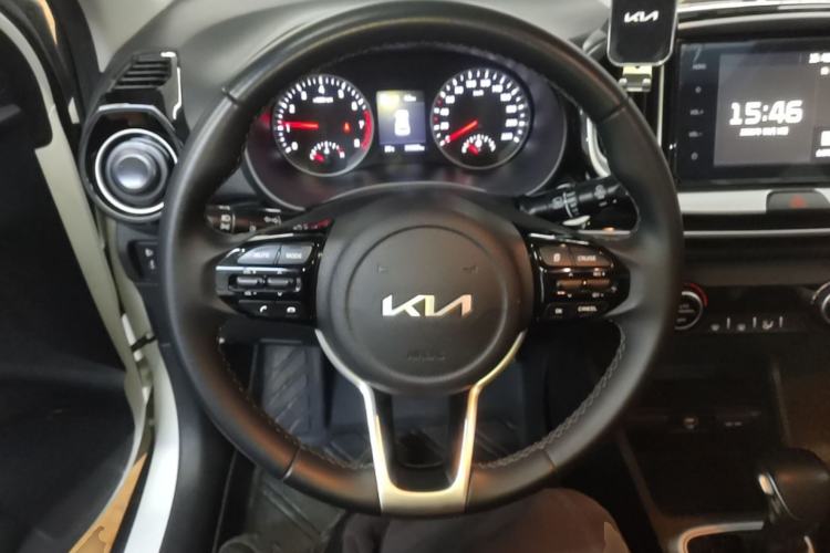Used Kia kx1 Stonic 2021 1.4L CVT Sunroof Model Steering Wheel
