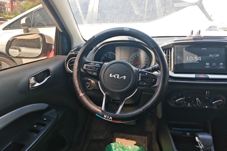 Used Kia kx1 Stonic 2021 1.4L CVT Fun Edition Steering Wheel