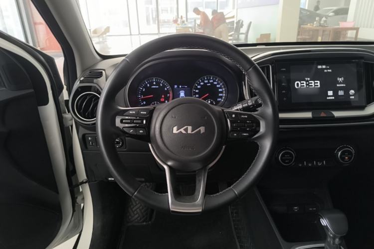 Used Kia kx1 Stonic 2021 1.4L CVT Sunroof Model Steering Wheel