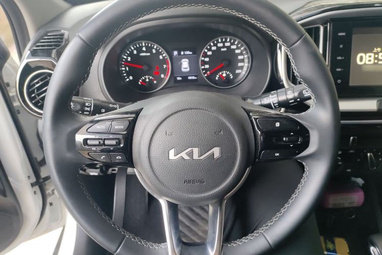 Used Kia kx1 Stonic 2021 1.4L CVT Fun Edition Steering Wheel