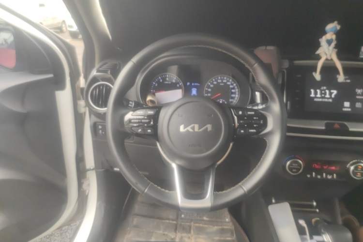 Used Kia kx1 Stonic 2021 1.4L CVT Sunroof Model Steering Wheel