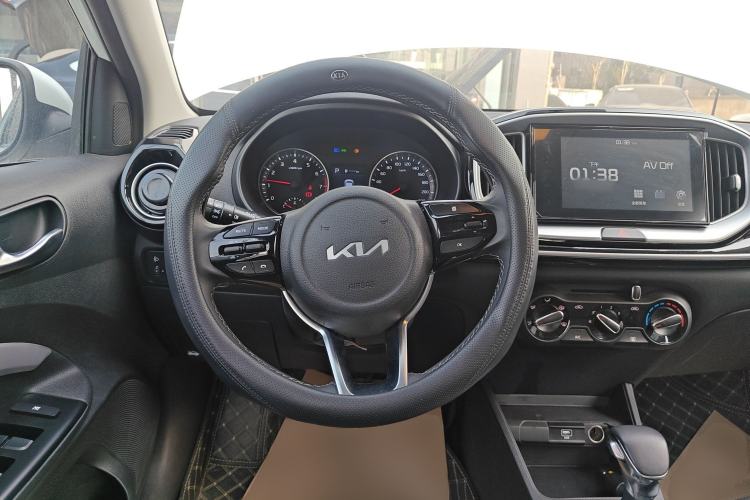 Used Kia kx1 Stonic 2021 1.4L CVT Fun Edition Steering Wheel