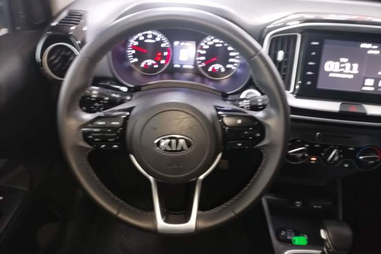 Used Kia kx1 Stonic 2021 1.4L CVT Fun Edition Steering Wheel