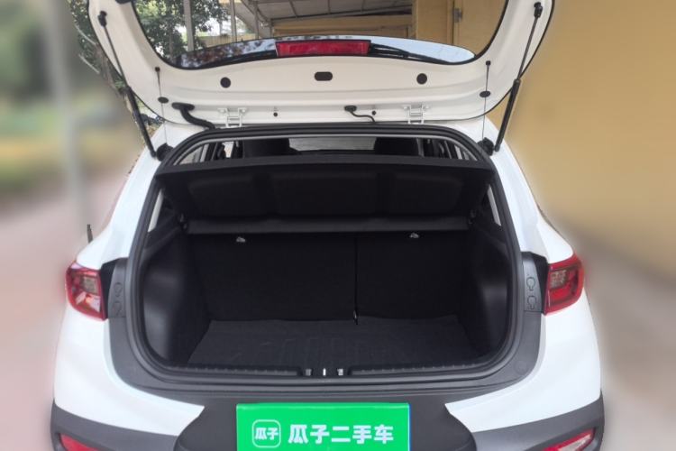 Used Kia kx1 Stonic 2021 1.4L CVT Fun & Sunroof Model Trunk