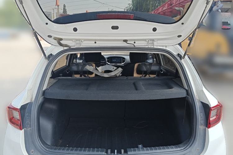 Used Kia kx1 Stonic 2021 1.4L CVT Sunroof Model Trunk