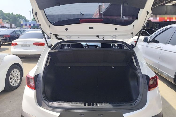 Used Kia kx1 Stonic 2021 1.4L CVT Sunroof Model Trunk