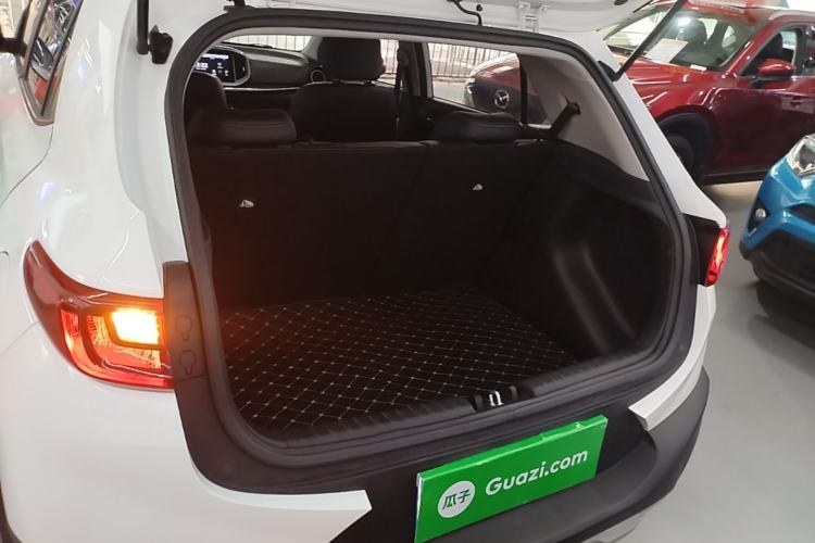 Used Kia kx1 Stonic 2021 1.4L CVT Fun Edition Trunk