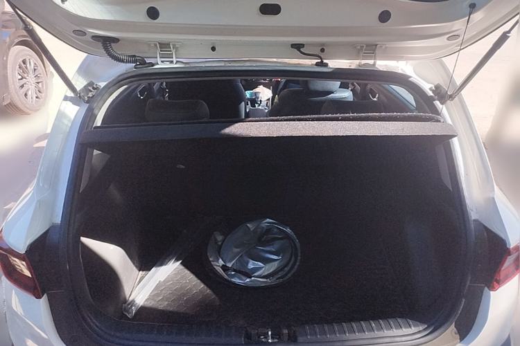 Used Kia kx1 Stonic 2021 1.4L CVT Fun & Sunroof Model Trunk