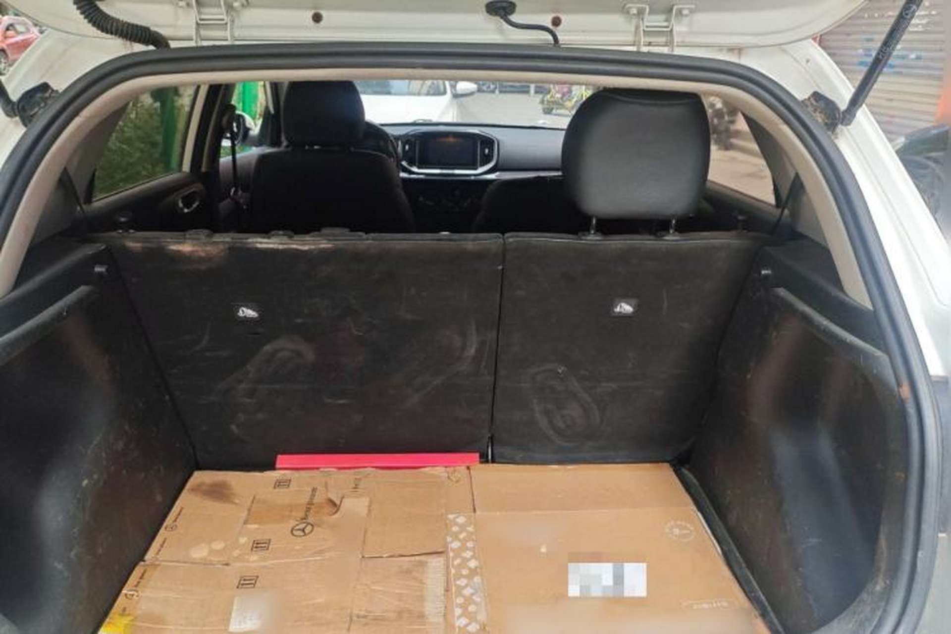 Used Kia kx1 Stonic 2021 1.4L CVT Fun Edition Trunk