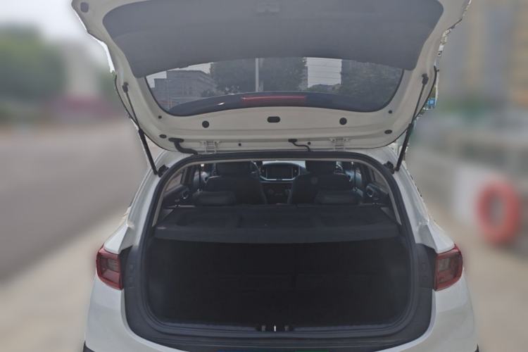 Used Kia kx1 Stonic 2021 1.4L CVT Sunroof Model Trunk