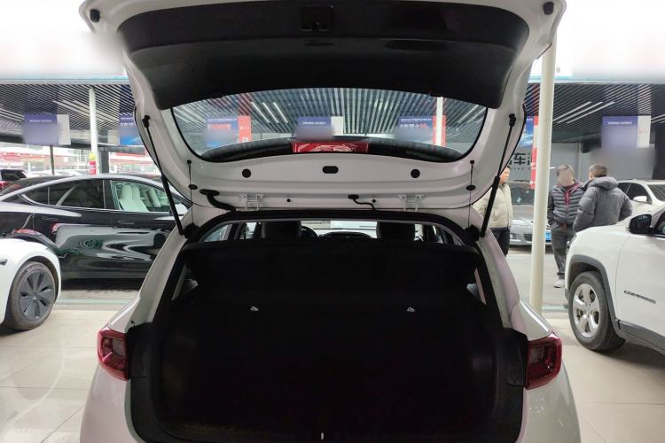 Used Kia kx1 Stonic 2021 1.4L CVT Sunroof Model Trunk