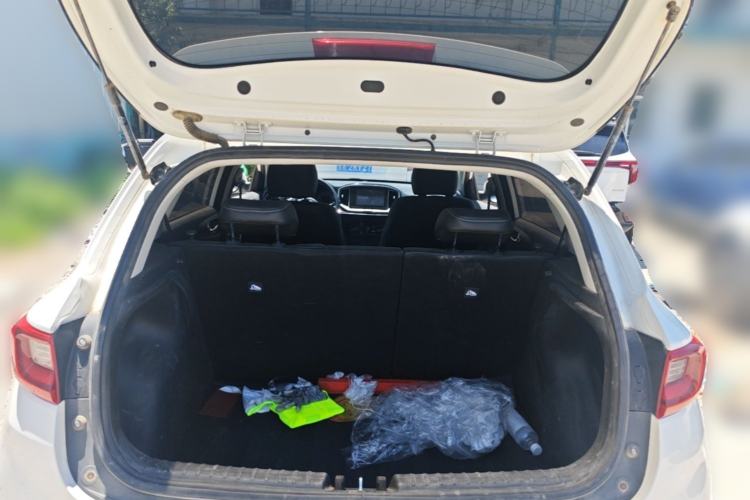 Used Kia kx1 Stonic 2021 1.4L CVT Fun Edition Trunk