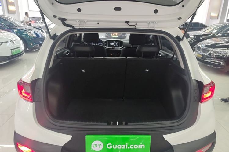 Used Kia kx1 Stonic 2021 1.4L CVT Fun Edition Trunk
