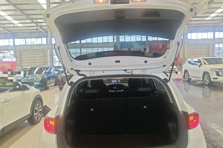 Used Kia kx1 Stonic 2021 1.4L CVT Fun Edition Trunk