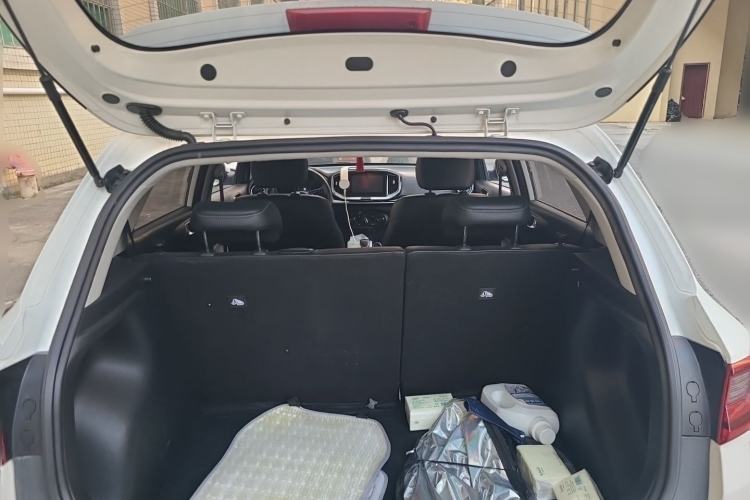 Used Kia kx1 Stonic 2021 1.4L CVT Fun Edition Trunk