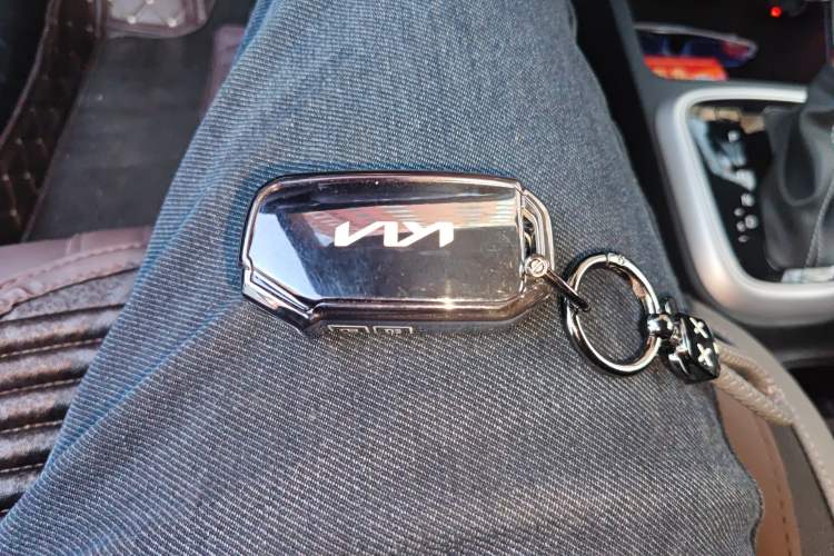 Used Kia kx1 Stonic 2021 1.4L CVT Fun Edition Vehicle Key