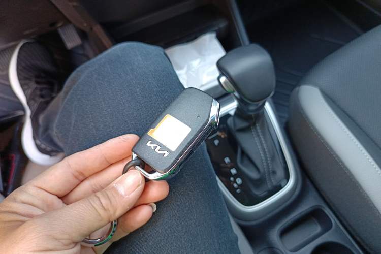 Used Kia kx1 Stonic 2021 1.4L CVT Fun Edition Vehicle Key