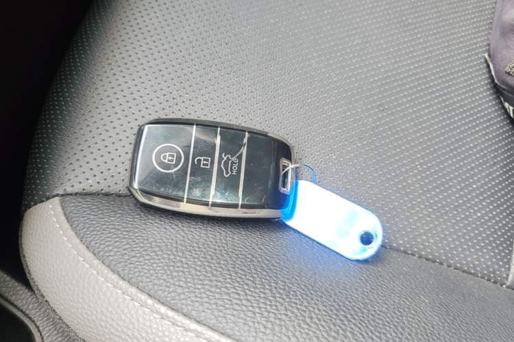 Used Kia kx1 Stonic 2021 1.4L Automatic Fun & Sport Edition Vehicle Key