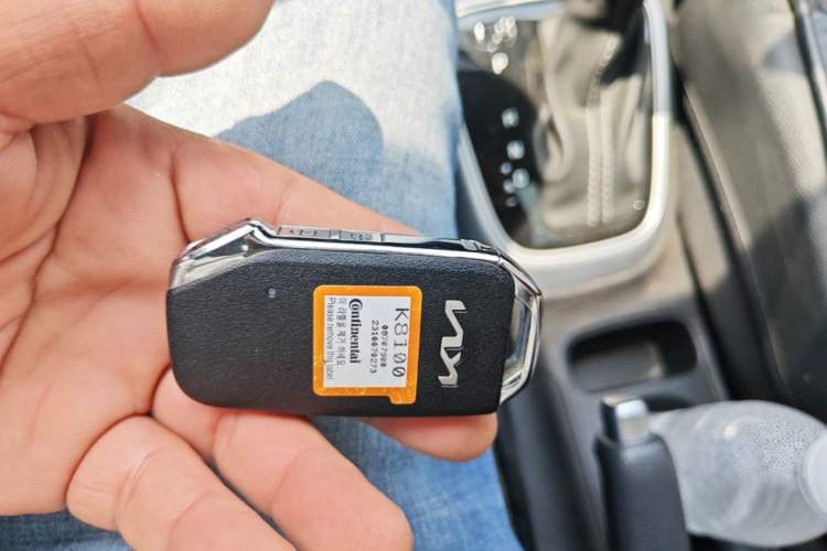 Used Kia kx1 Stonic 2021 1.4L CVT Sunroof Model Vehicle Key