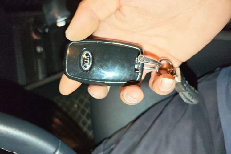 Used Kia kx1 Stonic 2021 1.4L Automatic Fun Edition Vehicle Key