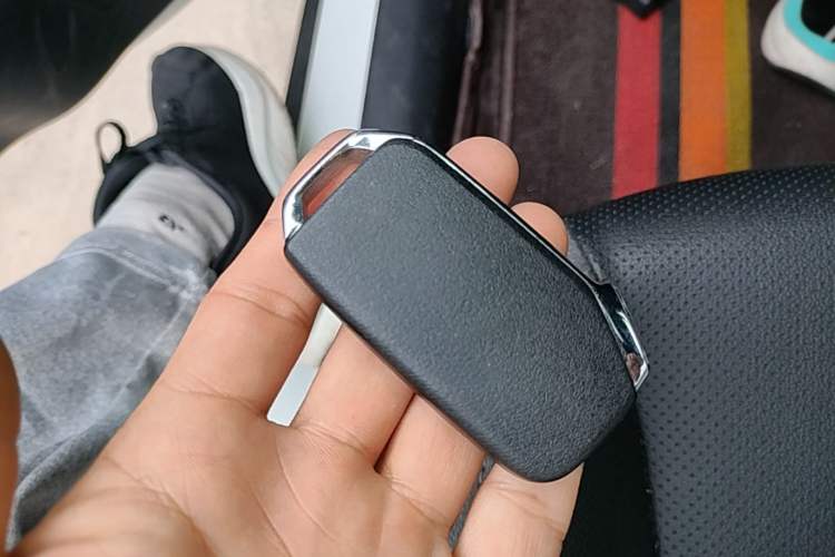 Used Kia kx1 Stonic 2021 1.4L CVT Fun Edition Vehicle Key