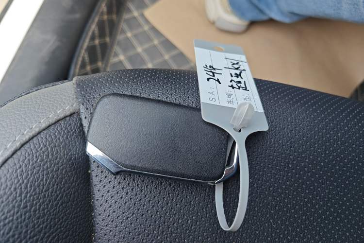 Used Kia kx1 Stonic 2021 1.4L CVT Fun Edition Vehicle Key