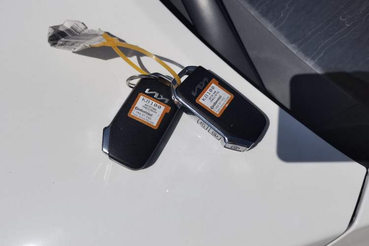 Used Kia kx1 Stonic 2021 1.4L CVT Fun Edition Vehicle Key