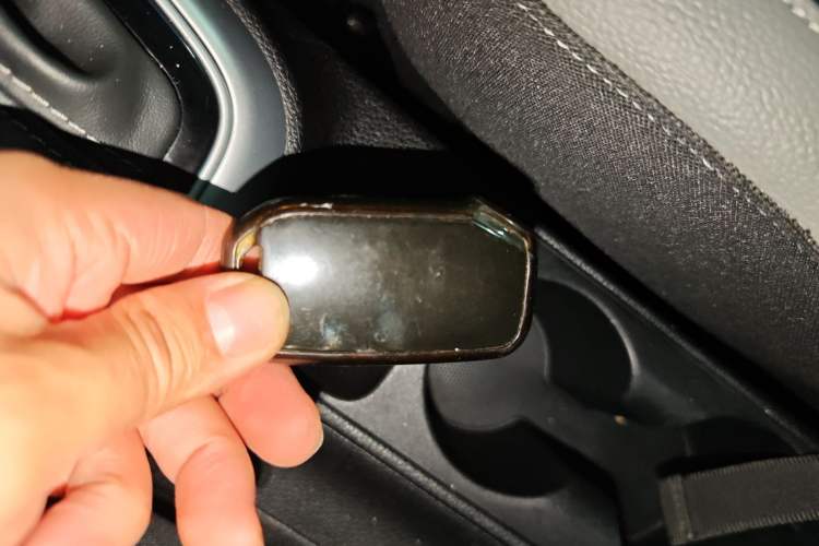 Used Kia kx1 Stonic 2021 1.4L CVT Sunroof Model Vehicle Key
