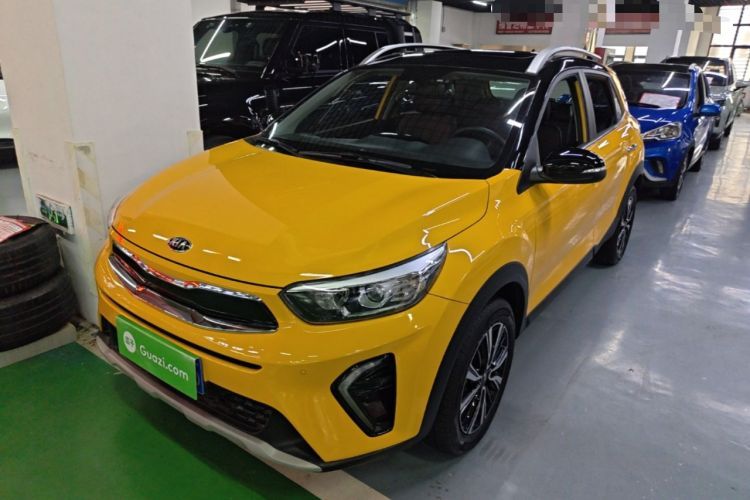 Kia kx1 Stonic 2021 1.4L CVT Fun & Sunroof Model مستعملة Guazi used car, China used car export, Used car for sale, Used  cars, Cheapest cars for sale