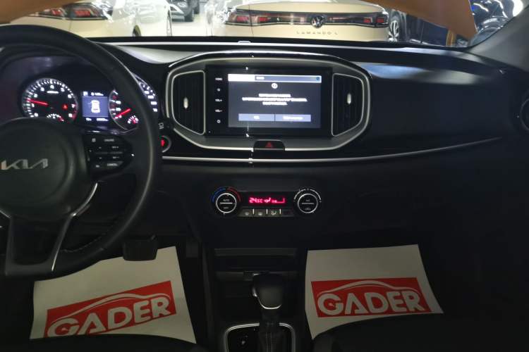Used Kia kx1 Stonic 2021 1.4L CVT Sunroof Model Audio And AC Panel