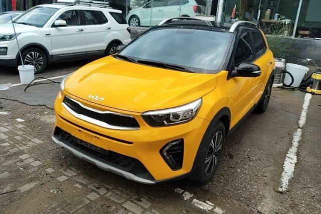 Used Kia kx1 Stonic 2021 1.4L CVT Fun & Sunroof Model