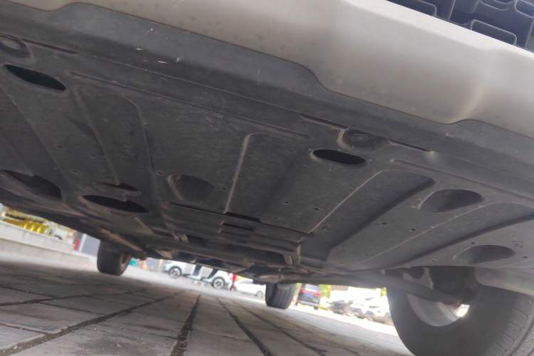 Used Kia kx1 Stonic 2021 1.4L CVT Fun & Sunroof Model Chassis Front