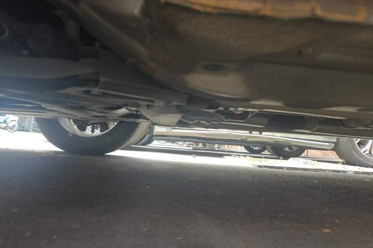 Used Kia kx1 Stonic 2021 1.4L CVT Fun Edition Chassis Front Left