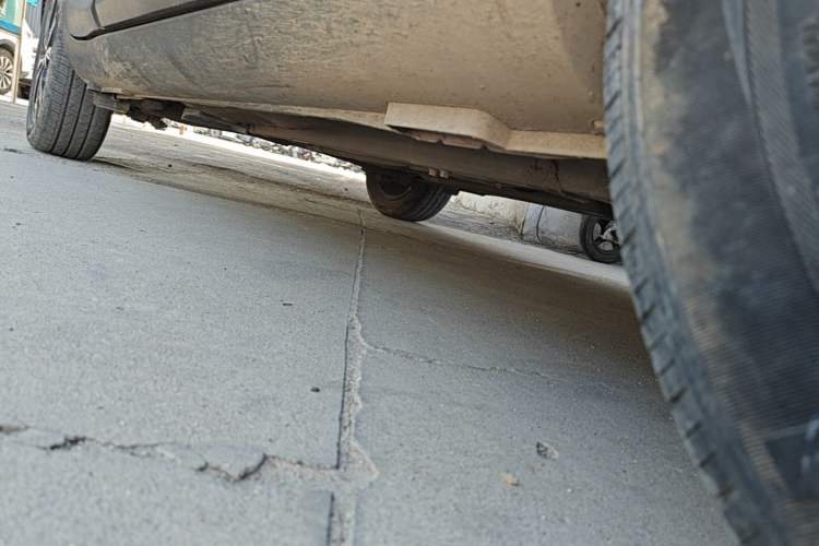 Used Kia kx1 Stonic 2021 1.4L CVT Sunroof Model Chassis Front Right