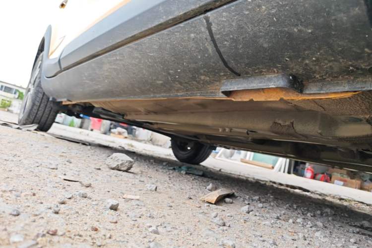 Used Kia kx1 Stonic 2021 1.4L CVT Sunroof Model Chassis Front Right