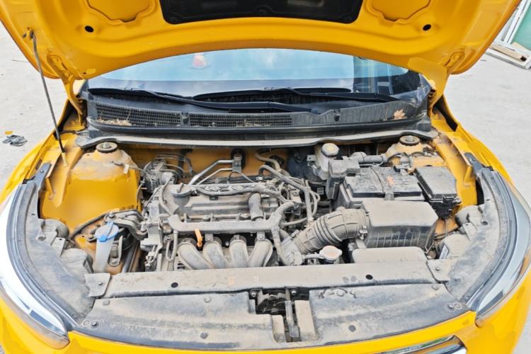 Used Kia kx1 Stonic 2021 1.4L CVT Sunroof Model Engine Bay
