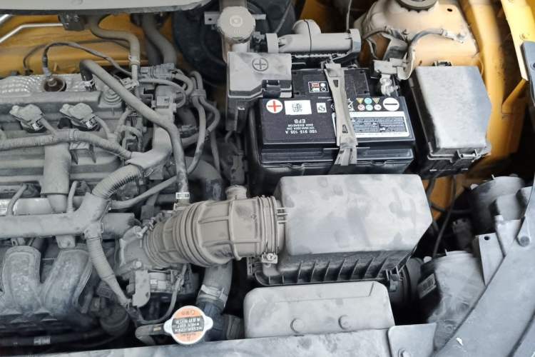 Used Kia kx1 Stonic 2021 1.4L Automatic Fun & Sport Edition Engine Bay Left