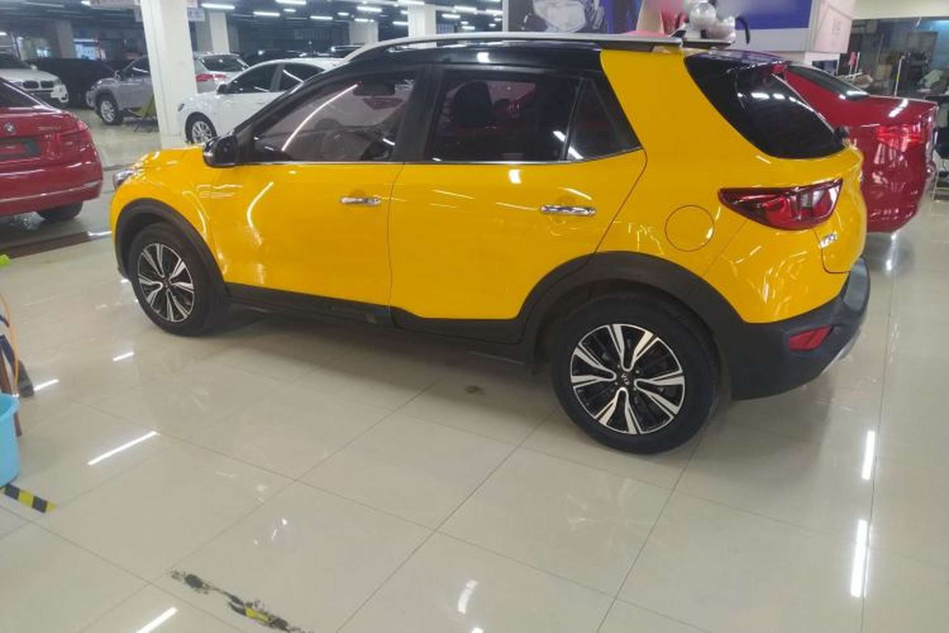 Used Kia kx1 Stonic 2021 1.4L Automatic Fun & Sport Edition Exterior 3