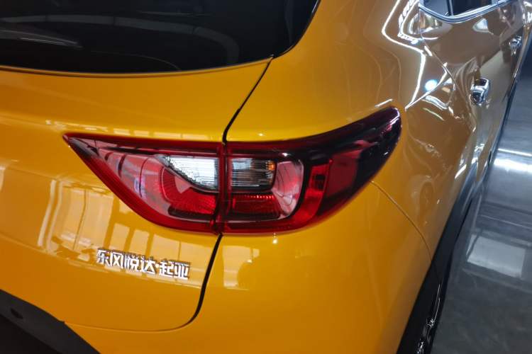 Used Kia kx1 Stonic 2021 1.4L CVT Sunroof Model Exterior 3