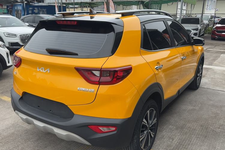 Used Kia kx1 Stonic 2021 1.4L CVT Fun & Sunroof Model Exterior 3