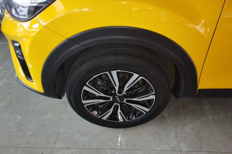 Used Kia kx1 Stonic 2021 1.4L CVT Sunroof Model Exterior 4