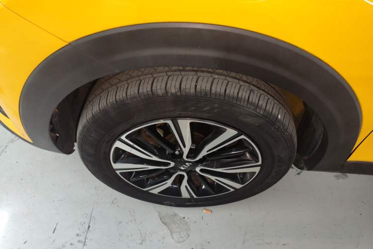 Used Kia kx1 Stonic 2021 1.4L Automatic Fun & Sport Edition Exterior 4