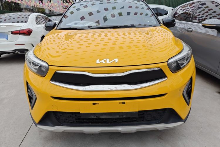 Used Kia kx1 Stonic 2021 1.4L CVT Sunroof Model Front