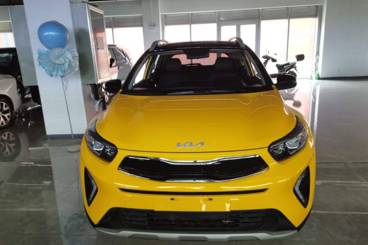 Used Kia kx1 Stonic 2021 1.4L CVT Sunroof Model Front