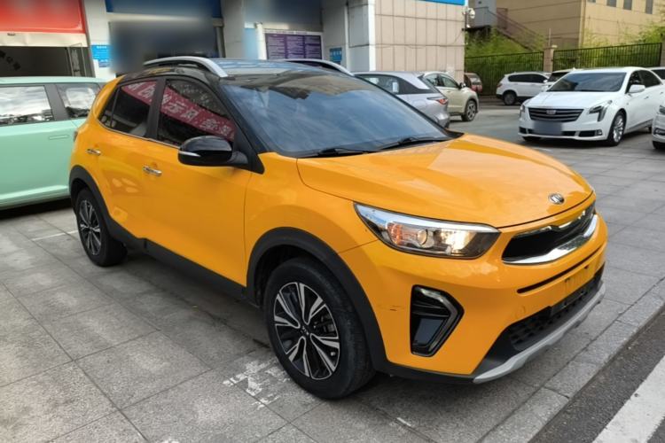 Used Kia kx1 Stonic 2021 1.4L Automatic Fun & Sport Edition Front Right 45 Deg