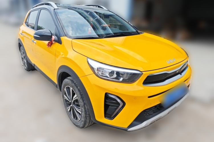 Used Kia kx1 Stonic 2021 1.4L CVT Sunroof Model Front Right 45 Deg
